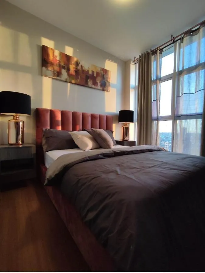 The Linear Makati Tower 1- With 1 Bedroom Bathroom Living Room N Kitchen The Rent Is 6 Days Minimum Manila