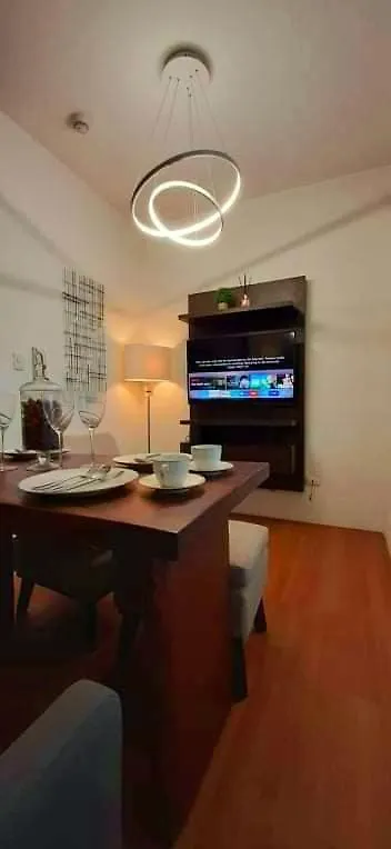 Lejlighed The Linear Makati Tower 1- With 1 Bedroom Bathroom Living Room N Kitchen The Rent Is 6 Days Minimum Manila
